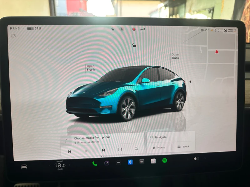 Tesla Model Y Long Range Dual Motor, снимка 15 - Автомобили и джипове - 49068879