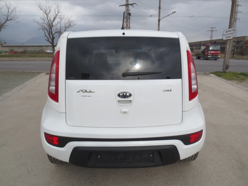 Kia Soul 1.6 CRDI, снимка 6 - Автомобили и джипове - 49467307