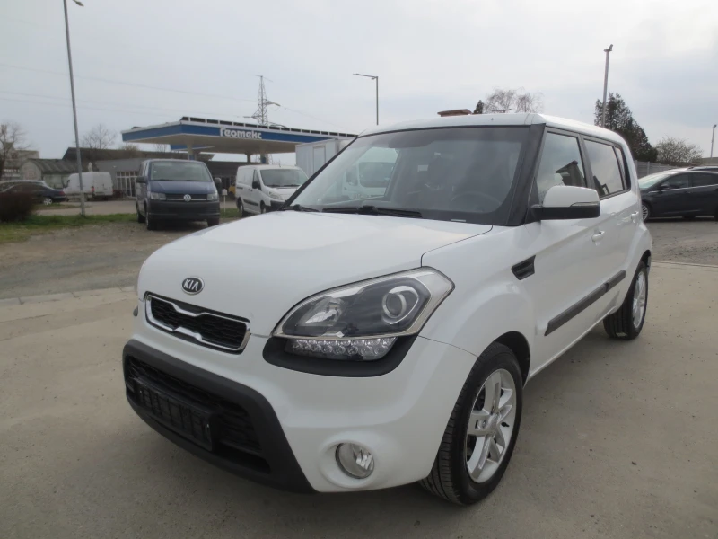 Kia Soul 1.6 CRDI, снимка 1 - Автомобили и джипове - 49467307