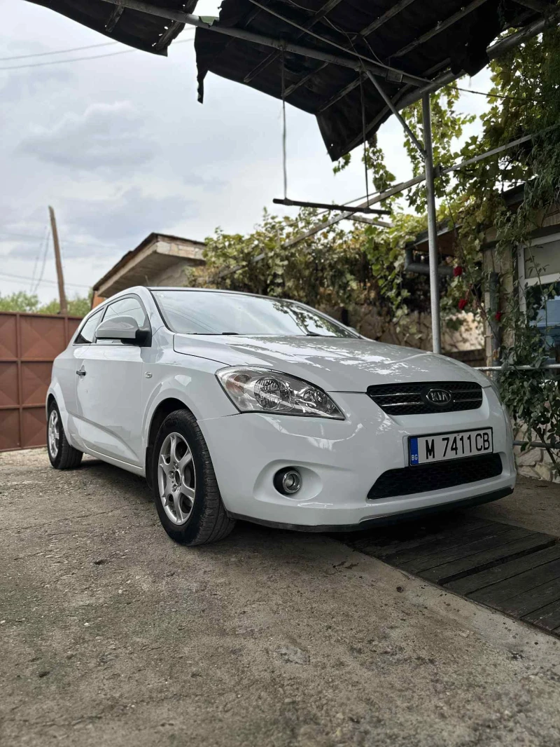 Kia Ceed 1400, снимка 5 - Автомобили и джипове - 52568016