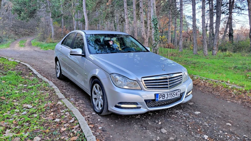 Mercedes-Benz C 180 2.2 CDI BLUEEFFICIENCY , снимка 11 - Автомобили и джипове - 52807850