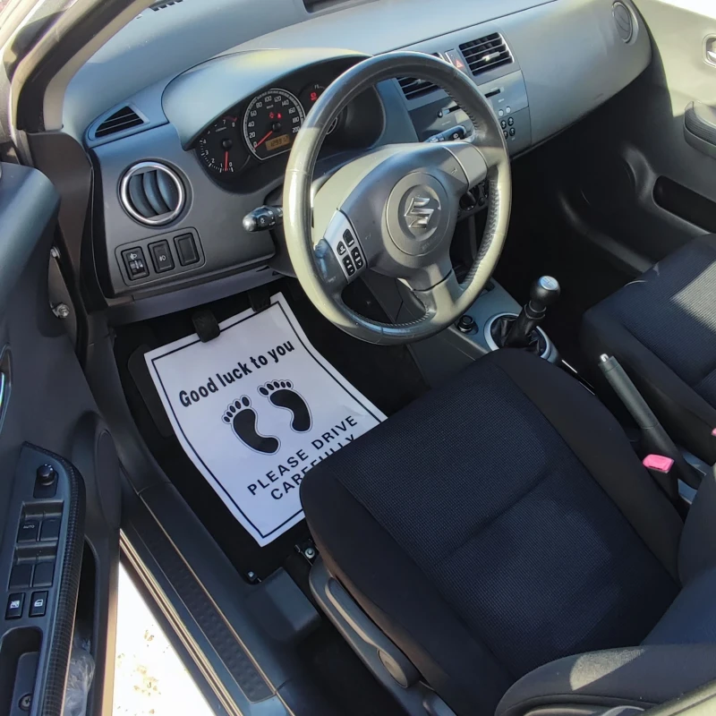 Suzuki Swift 1.3i* 4X4* 90kc* КЛИМАТИК* , снимка 8 - Автомобили и джипове - 52920031