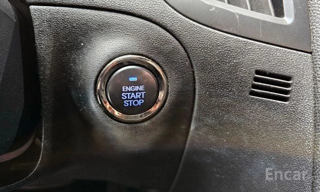 Hyundai Genesis Genesis 200 Turbo D, снимка 11 - Автомобили и джипове - 54176454