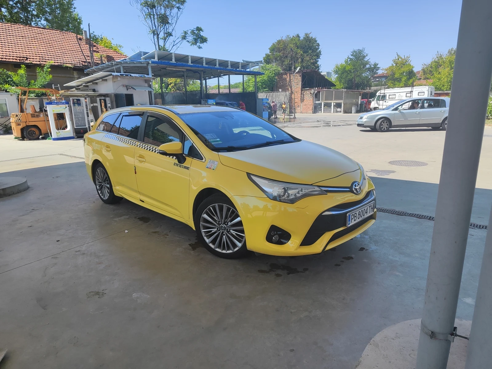 Toyota Avensis, снимка 1