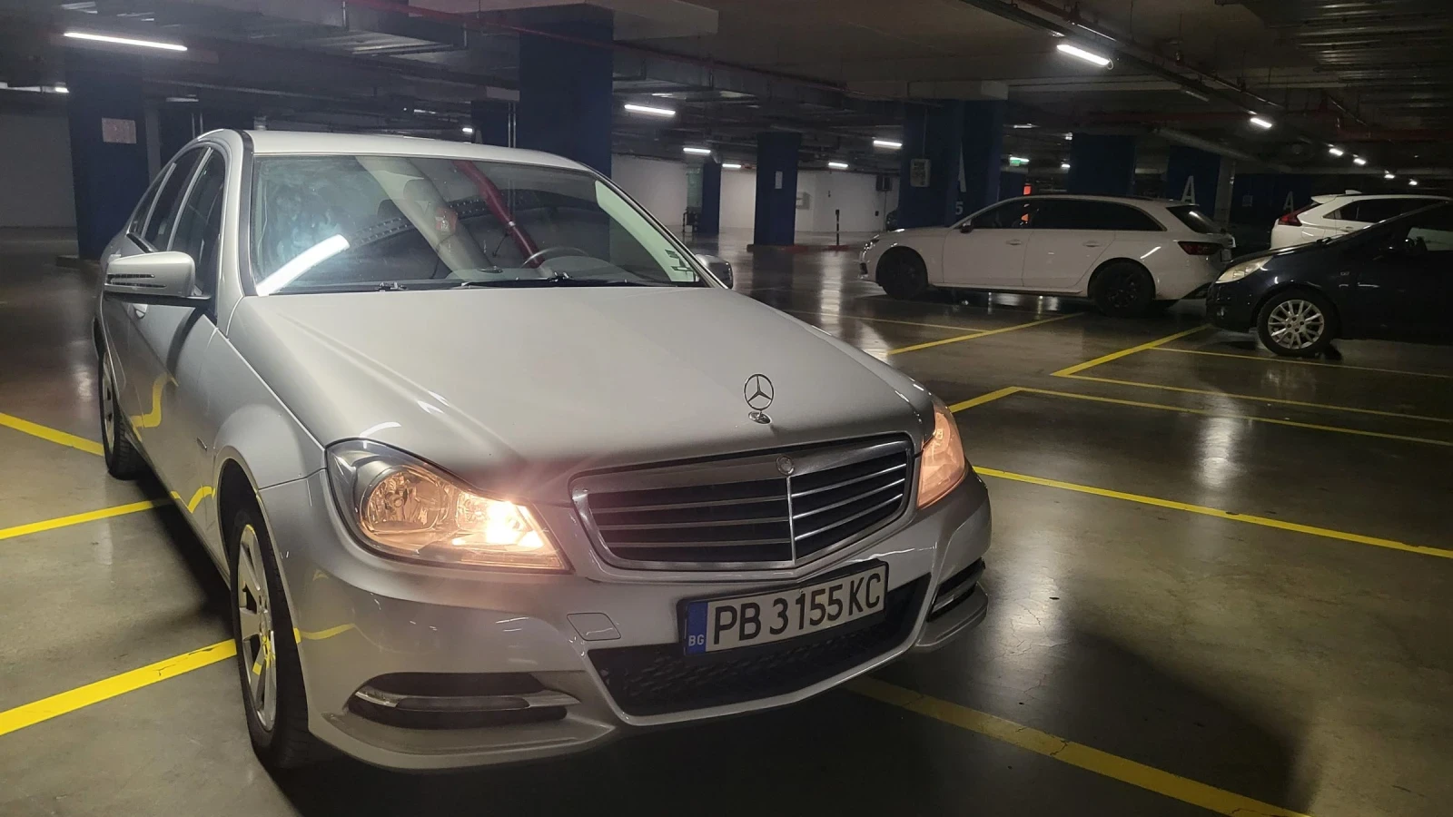 Mercedes-Benz C 180, снимка 1