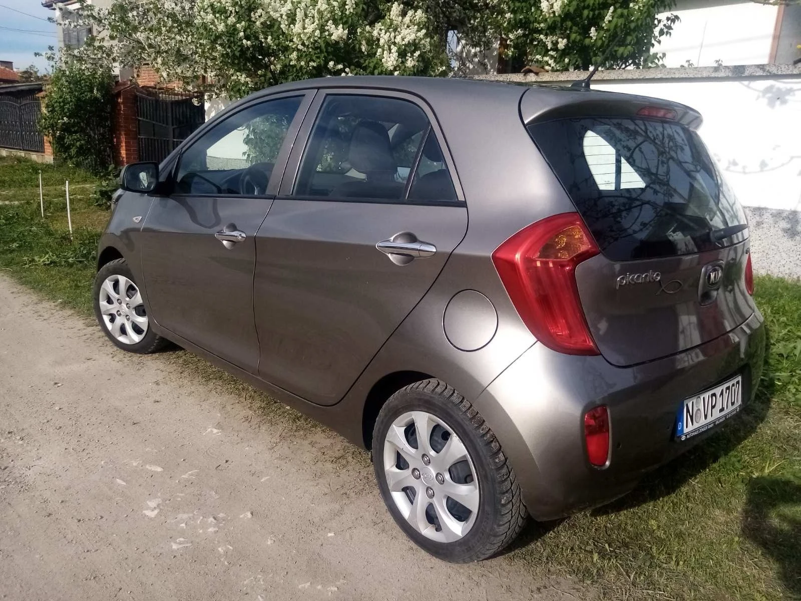 Kia Picanto Заводска газ - изображение 2