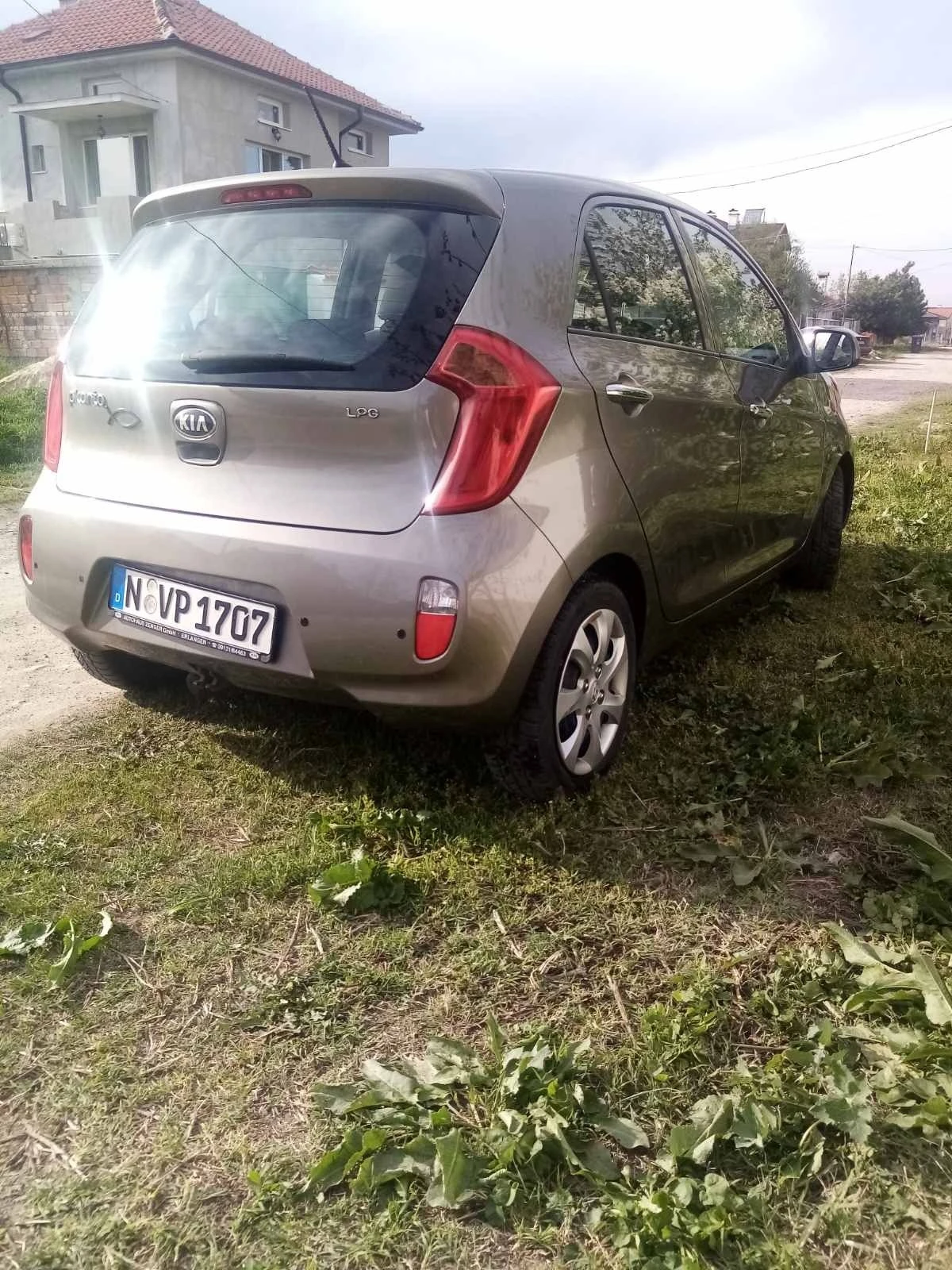 Kia Picanto Заводска газ - изображение 6