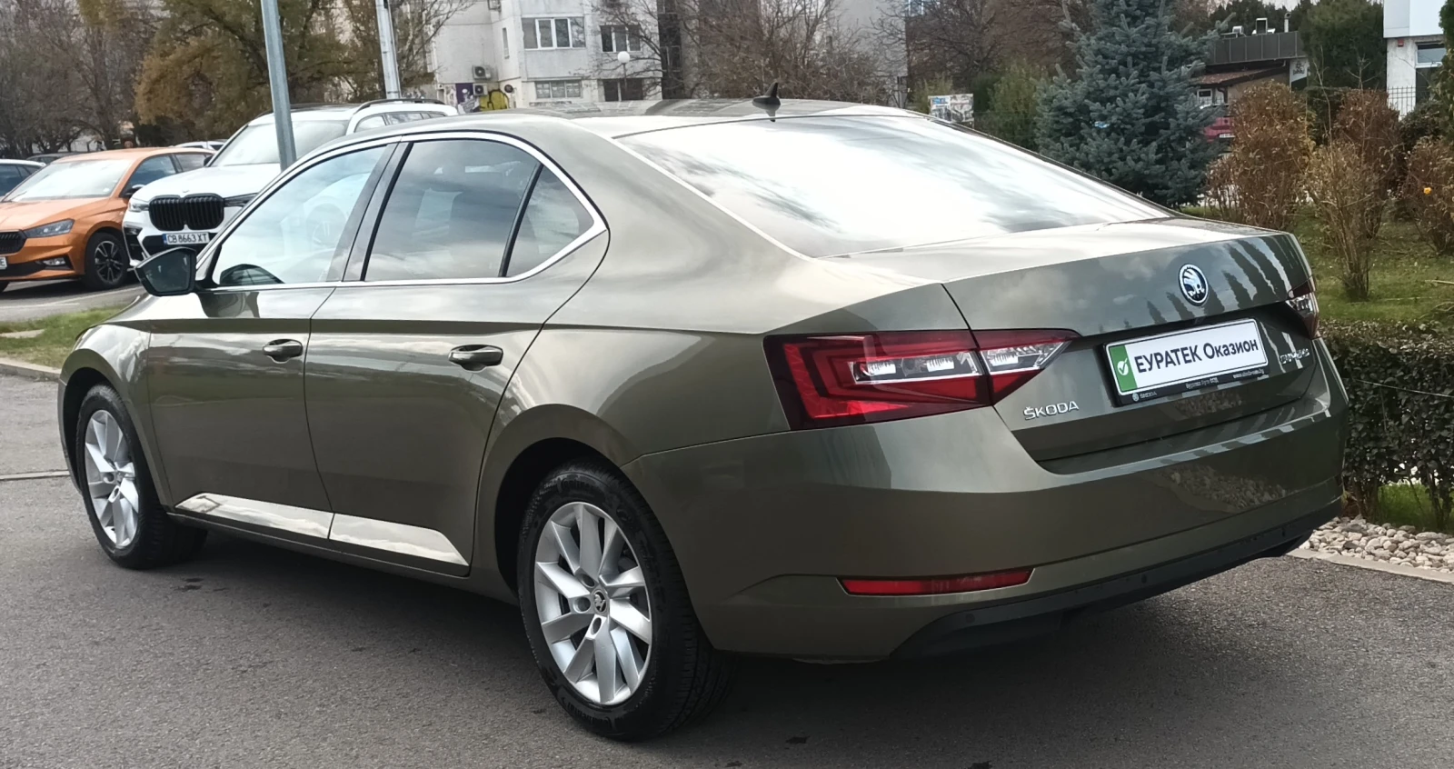 Skoda Superb 2.0TDI - изображение 4