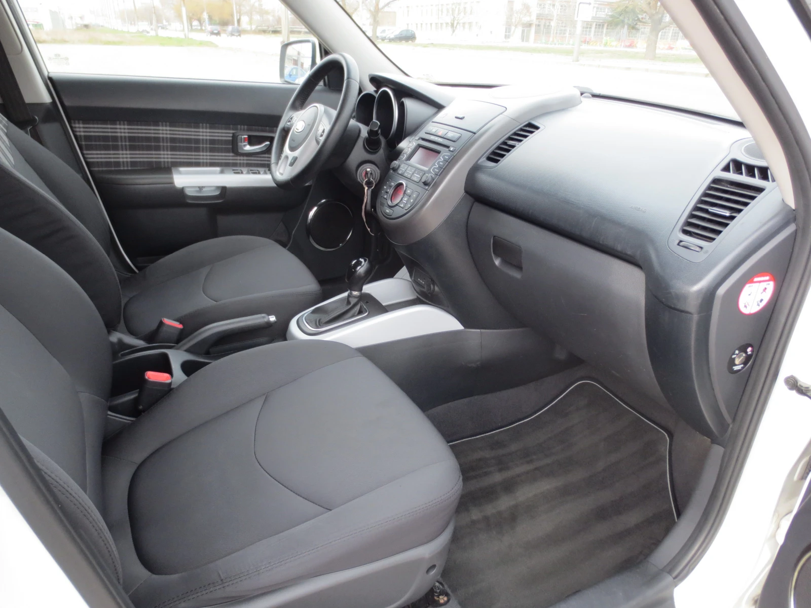 Kia Soul 1.6 CRDI | Mobile.bg — изображение 14