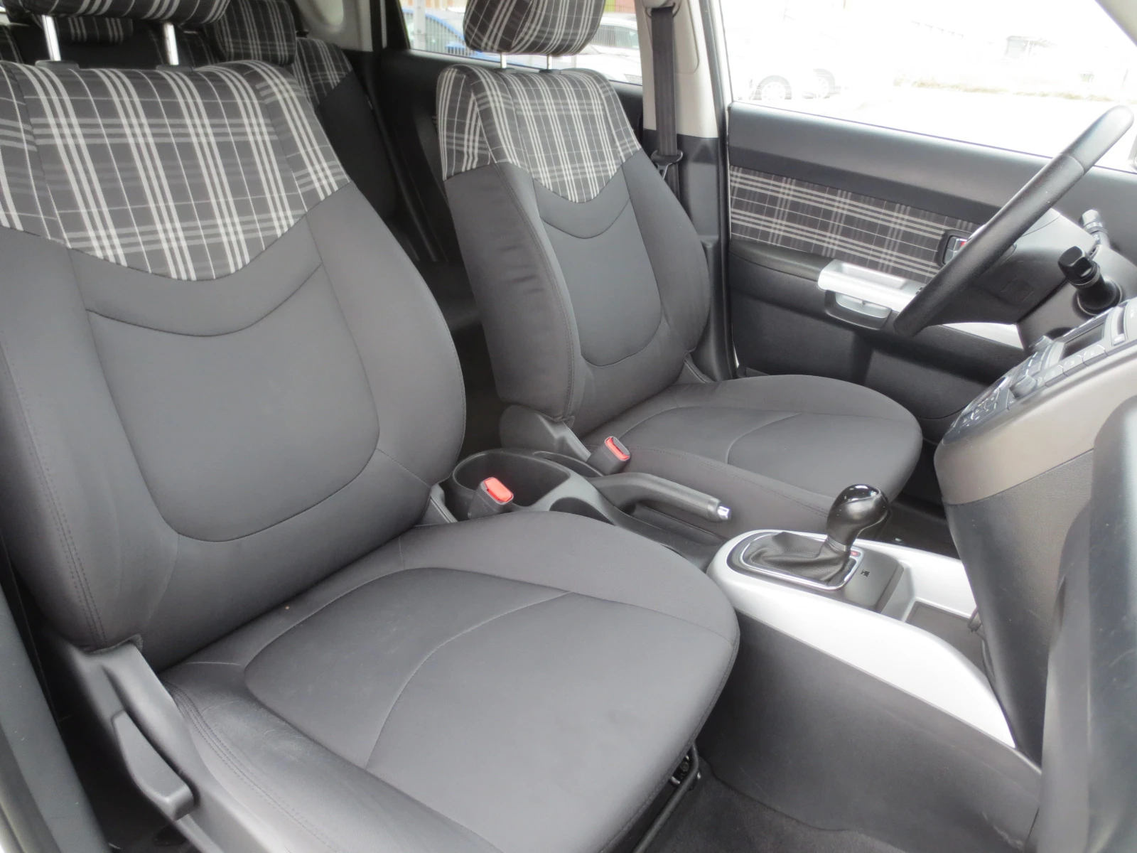 Kia Soul 1.6 CRDI | Mobile.bg — изображение 15