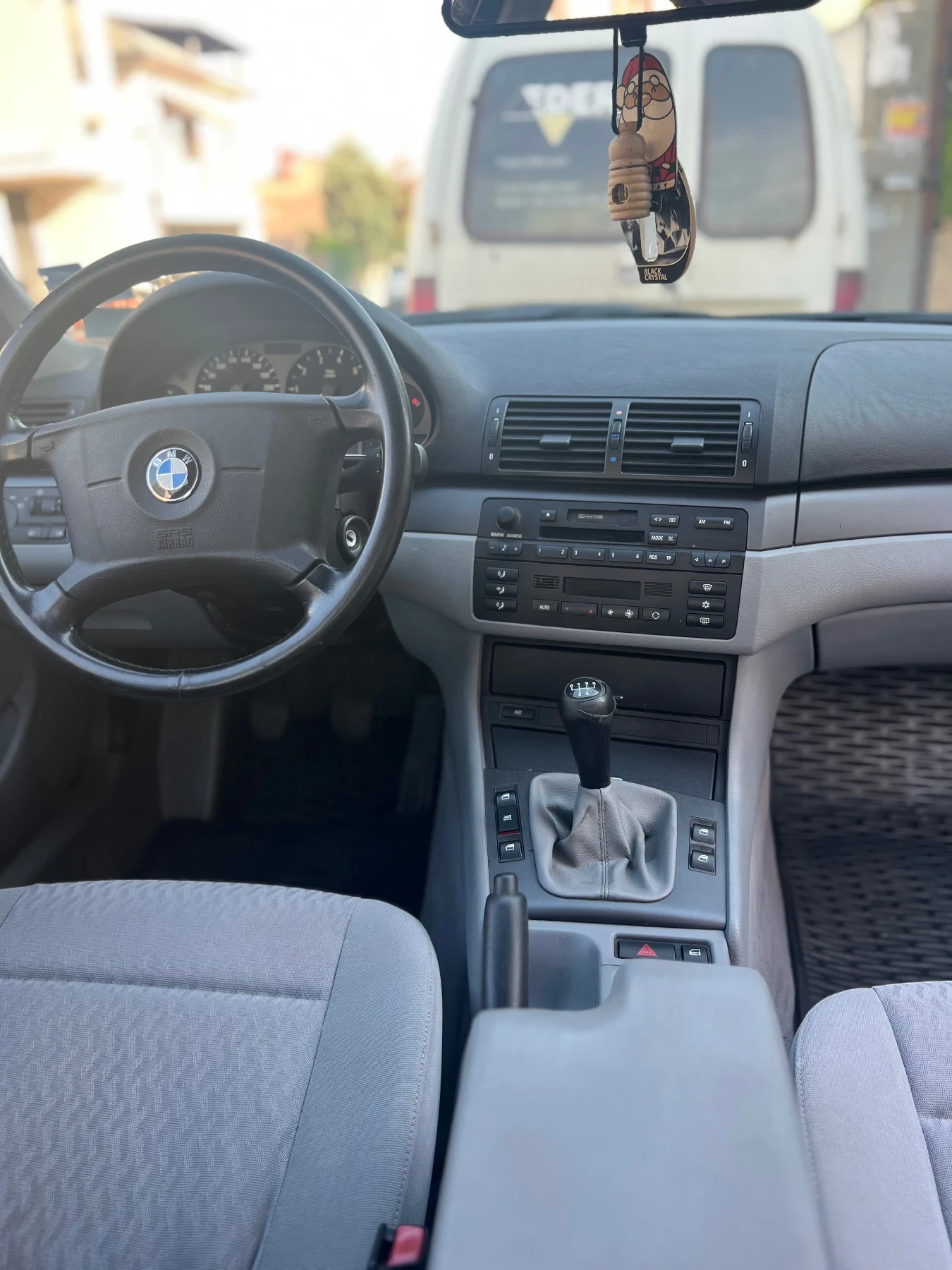 BMW 318  - изображение 8