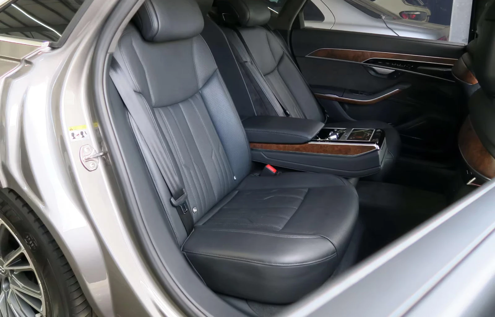 Audi A8 50TDI/LONG/286HP/QUATTRO/MASSAGE/LASER/AIR/565f | Mobile.bg   13