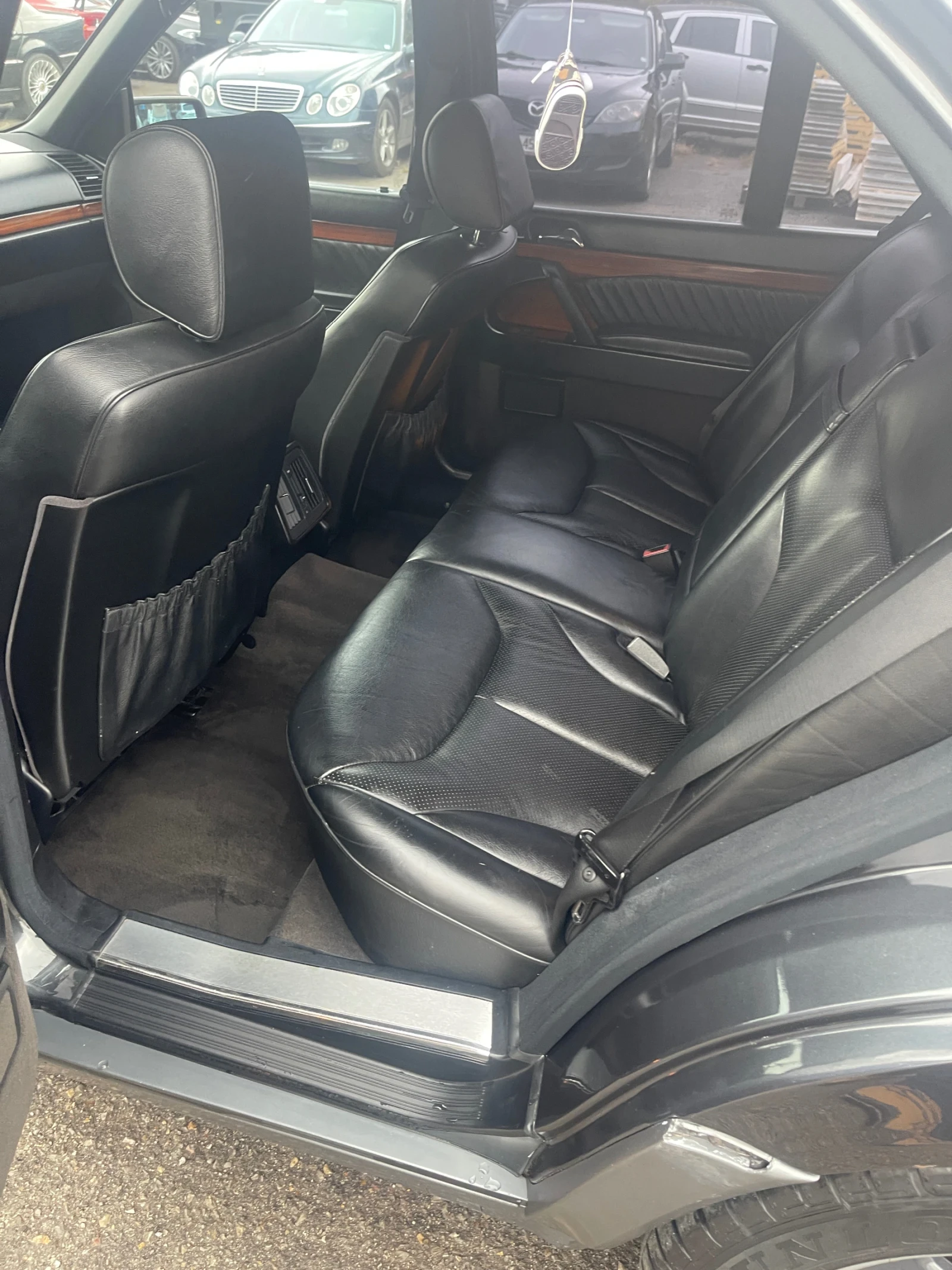 Mercedes-Benz S 320  - изображение 3