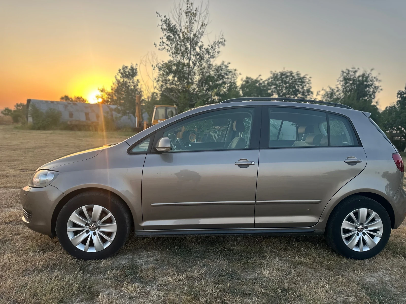 VW Golf Plus  - изображение 10