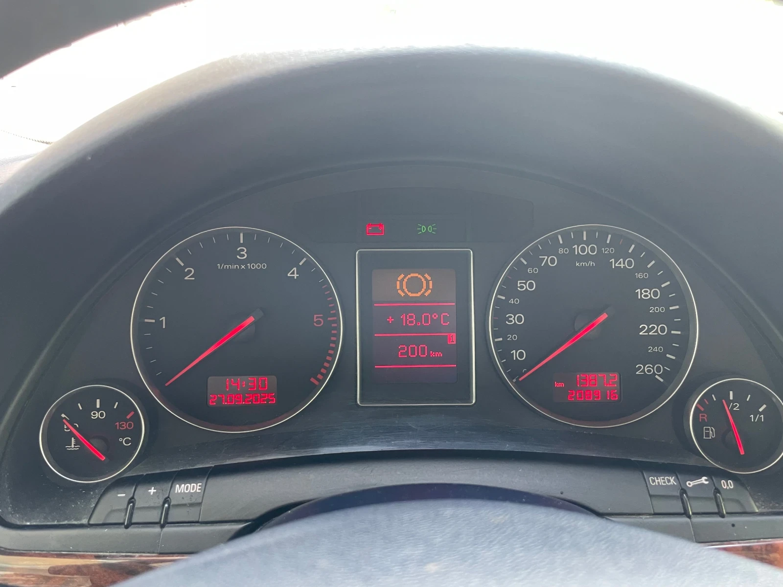 Audi A4  - изображение 9