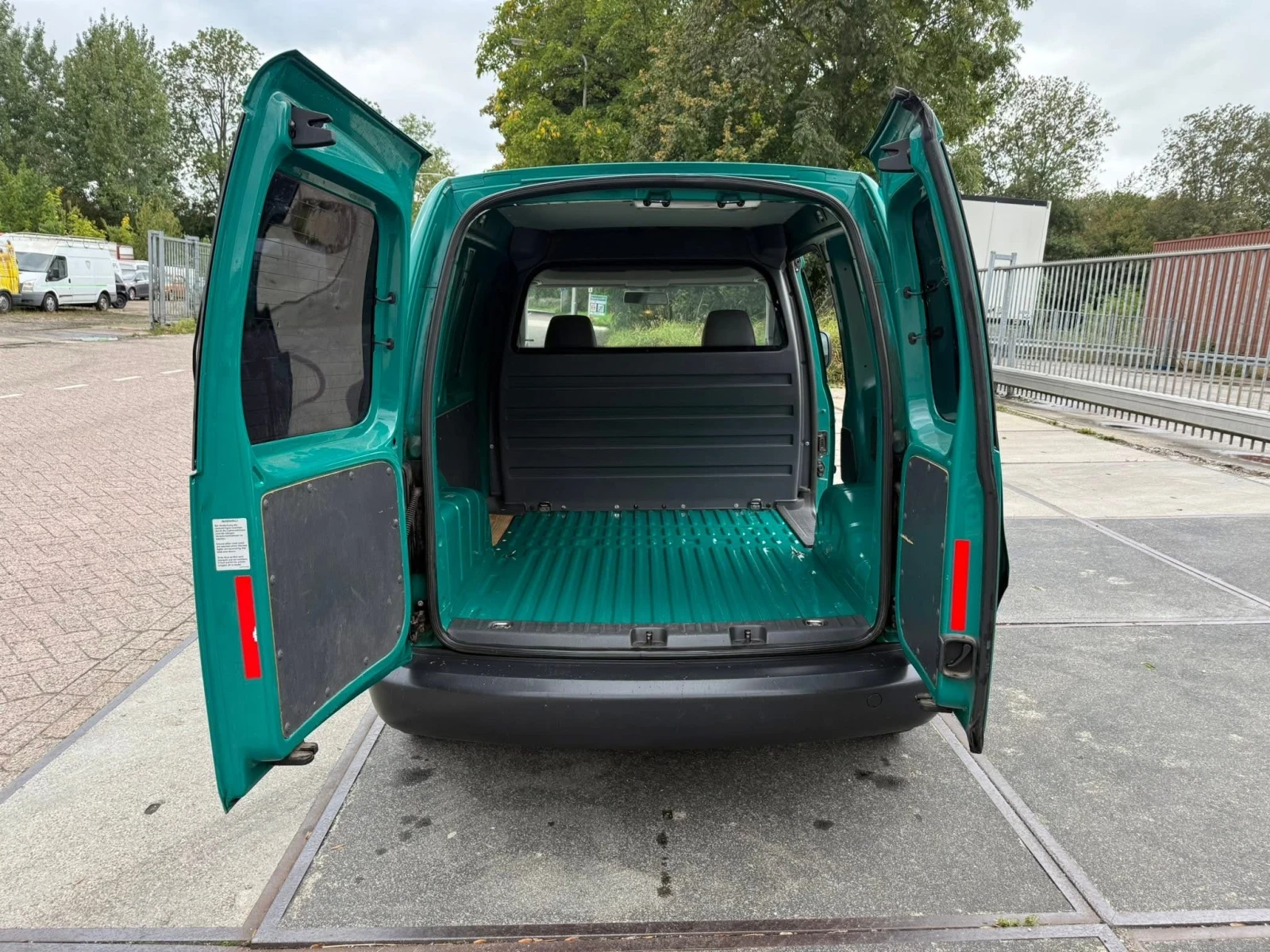 VW Caddy | Mobile.bg — изображение 8