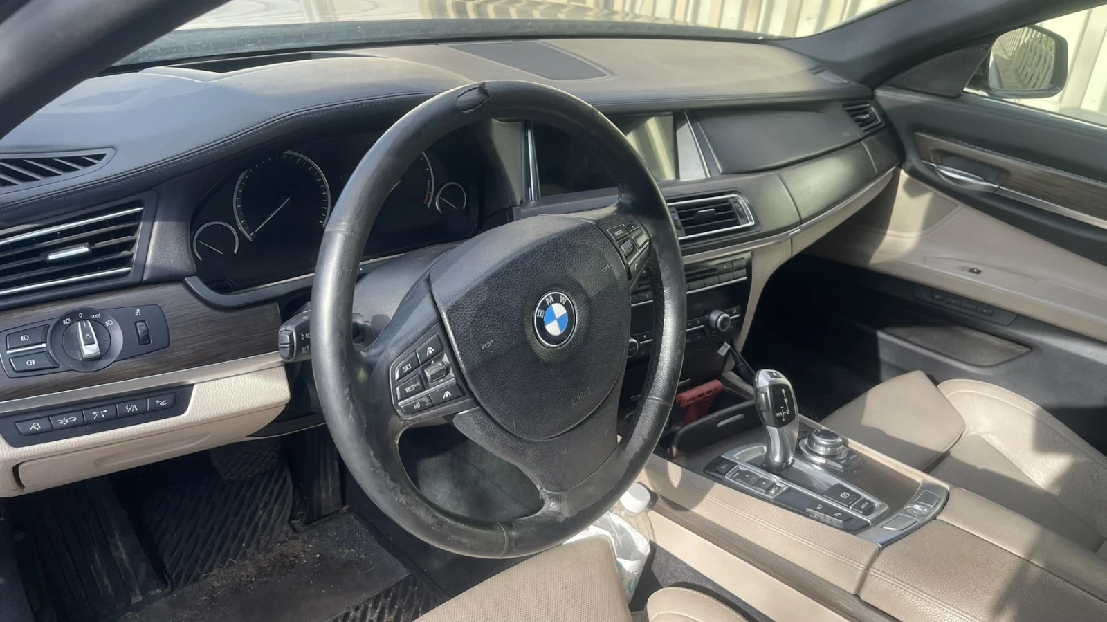 BMW 750 IL  Цяла за Части - изображение 3