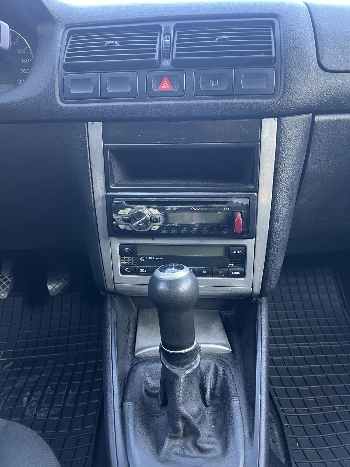 VW Golf 1.9 TDI 4x4 - изображение 6