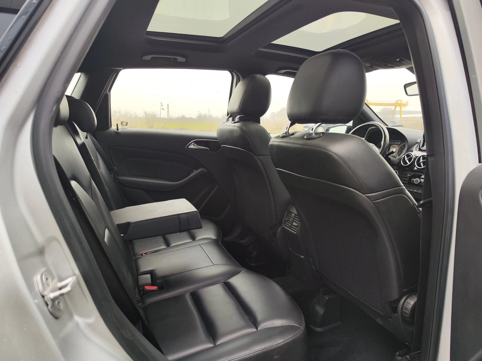 Mercedes-Benz B 250 * PANORAMA* KAMERA | Mobile.bg � ����������� 12