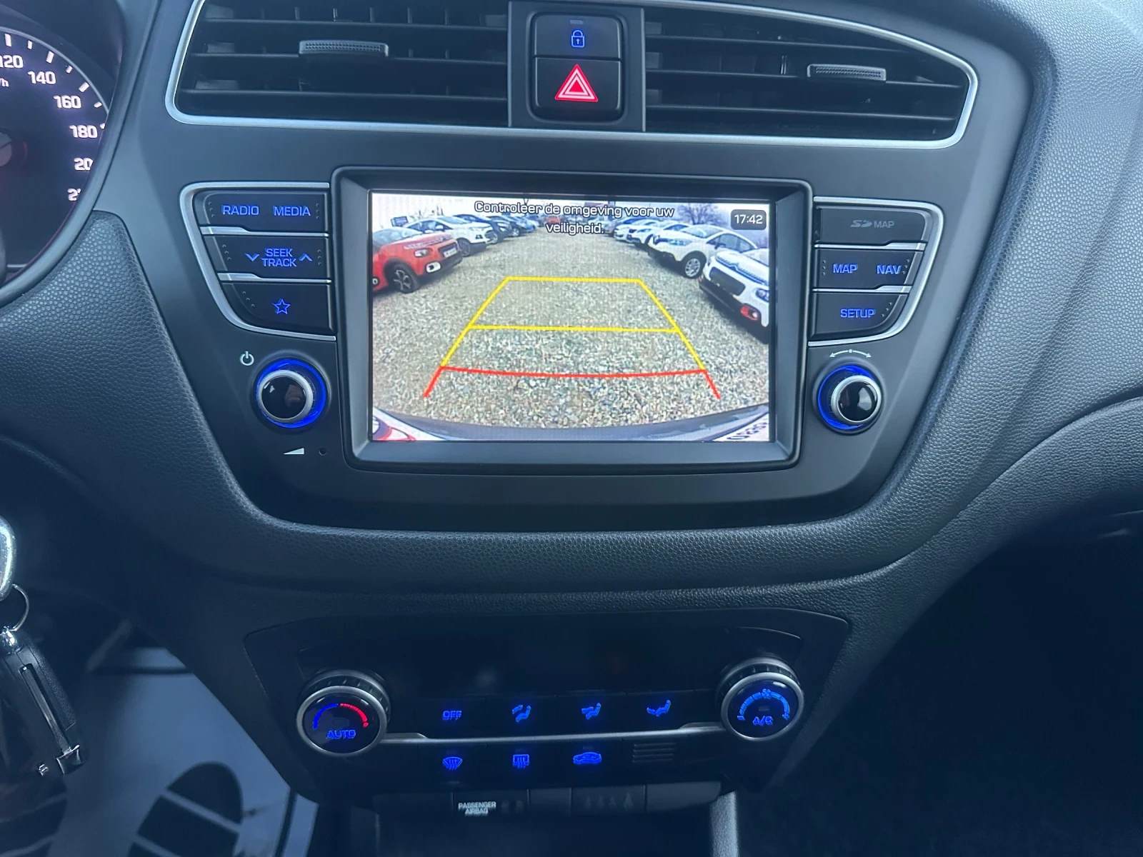 Hyundai I20  - изображение 9