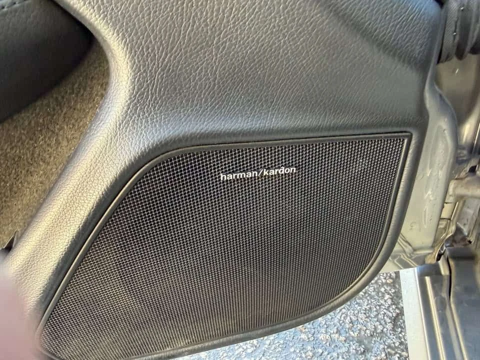 Mercedes-Benz C 350 4MATIC * AMG PACK* ПОДГРЕВИ* HARMON/KARDON* ПАНОРА, снимка 11 - Автомобили и джипове - 53836226