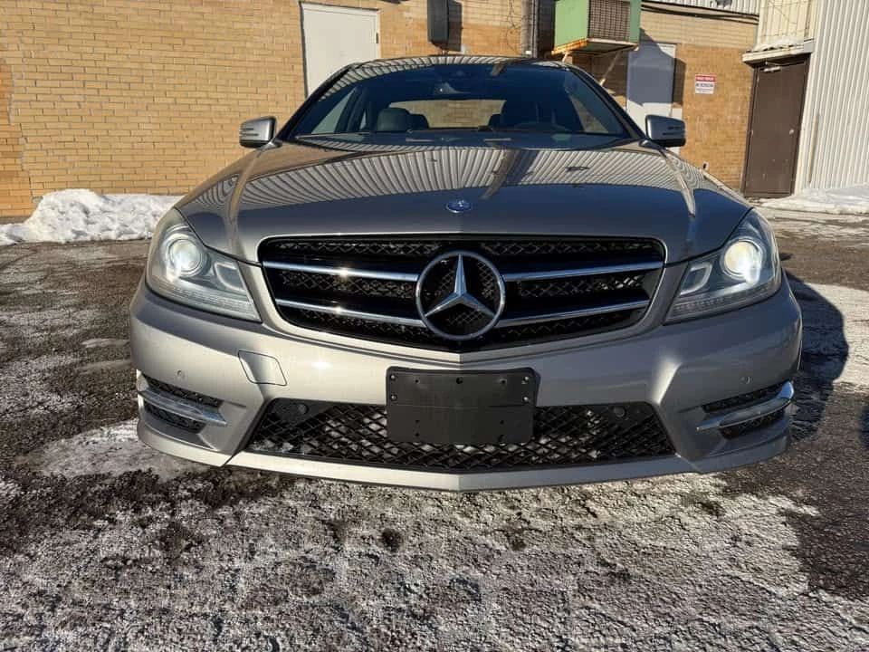 Mercedes-Benz C 350 4MATIC * AMG PACK* ПОДГРЕВИ* HARMON/KARDON* ПАНОРА, снимка 2 - Автомобили и джипове - 53836226
