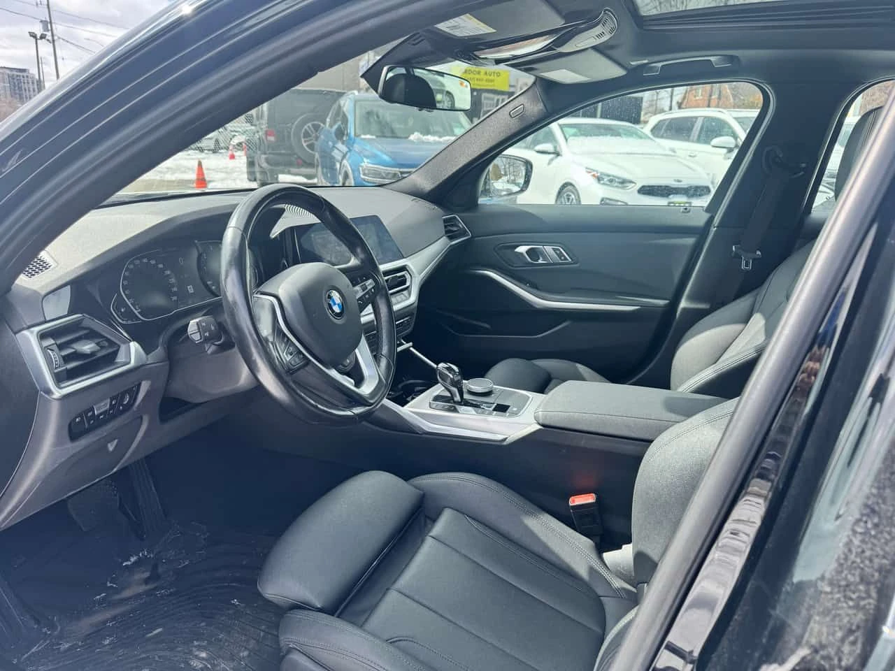 BMW 330 i xDrive/��������/������� | Mobile.bg � ����������� 7