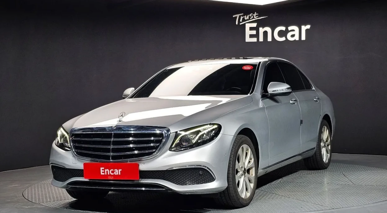Mercedes-Benz E 220 d 4MATIC Exclusive