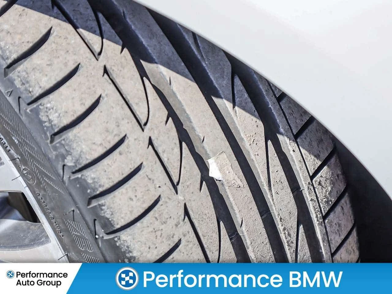 BMW 330 * xDrive * CARFAX * ЦЕНА ДО БГ, снимка 11 - Автомобили и джипове - 54377890