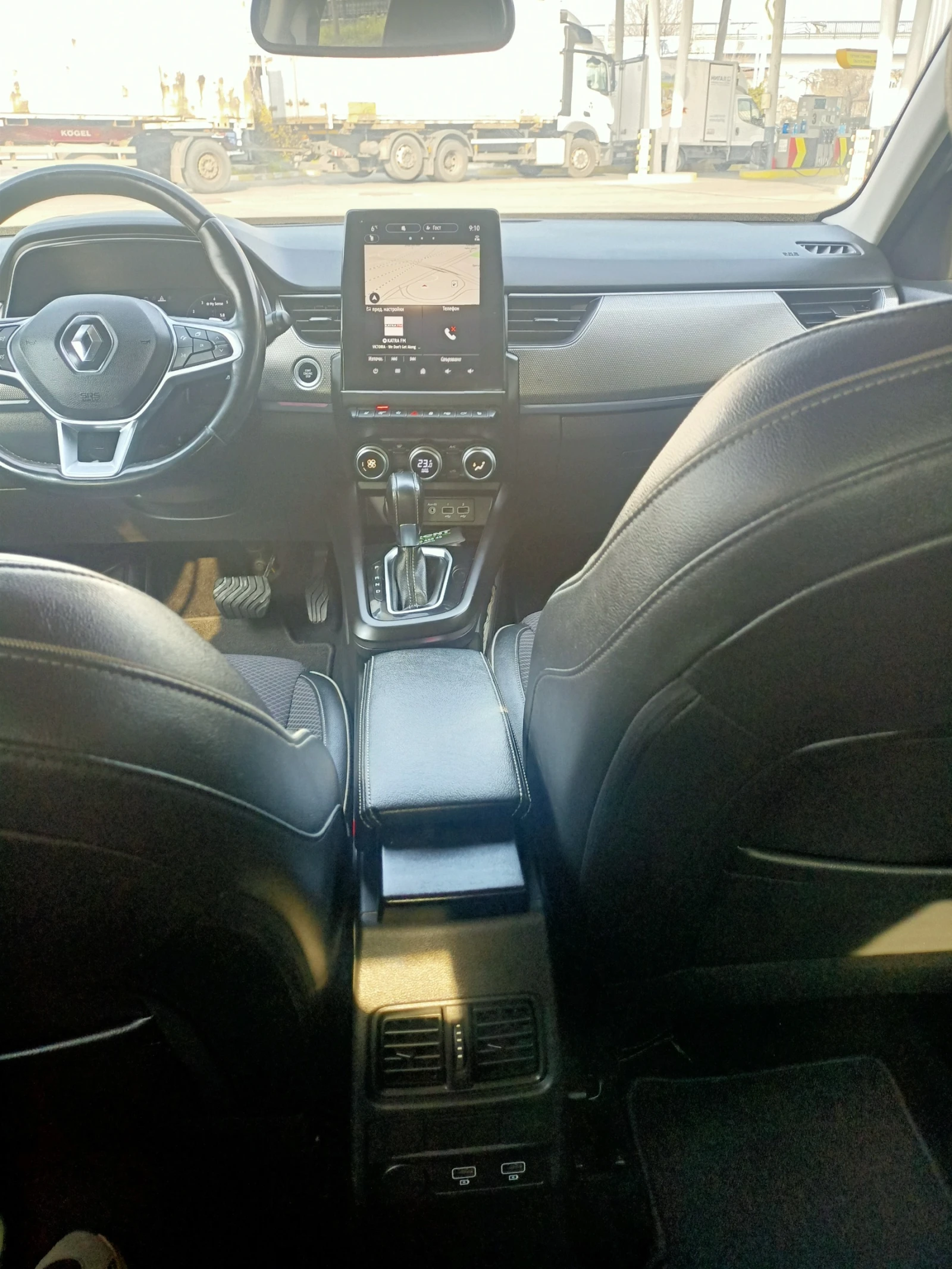 Renault Arkana 1999Eвро за получаване, 1.3TCe Mild Hybrid EDC-7, снимка 8 - Автомобили и джипове - 54424276