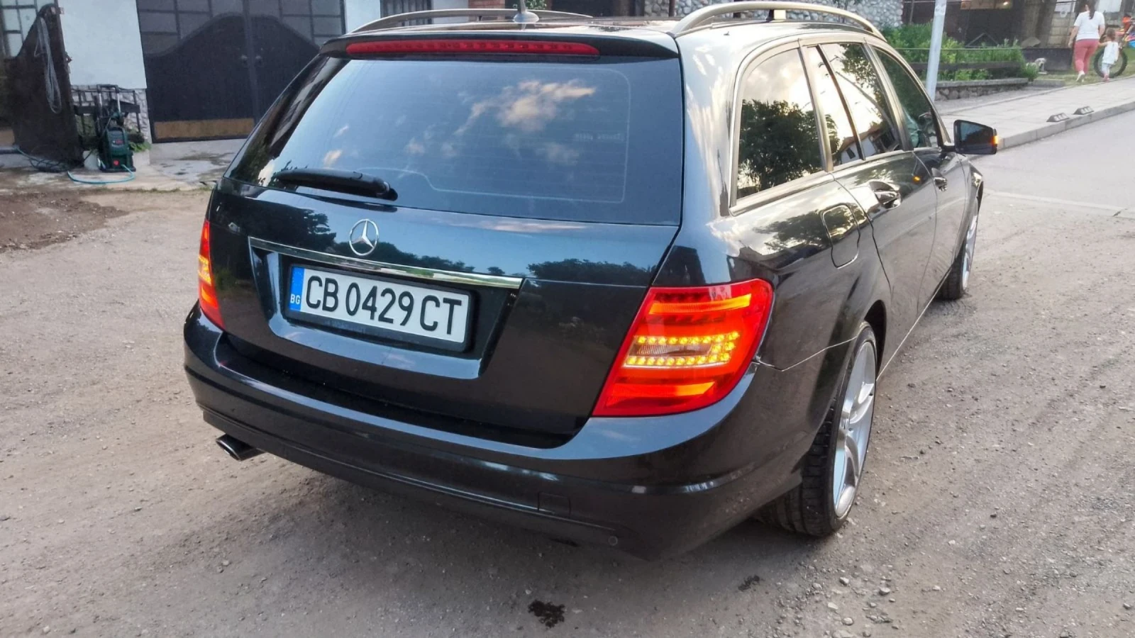 Mercedes-Benz C 250, снимка 9 - Автомобили и джипове - 54499984