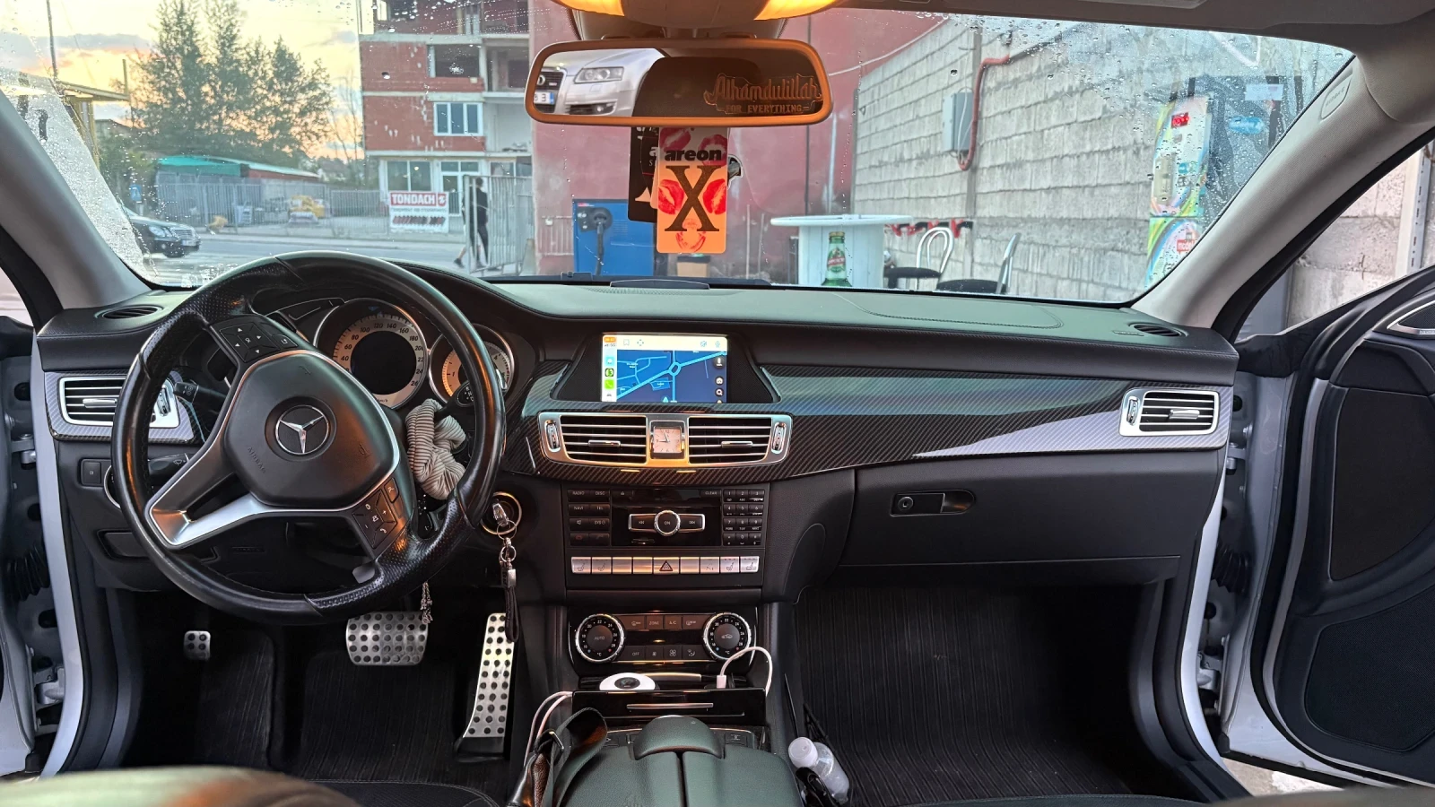 Mercedes-Benz CLS 350 AIRMATIC | HARMAN KARDON | 4 MATIC, снимка 12 - Автомобили и джипове - 55056899