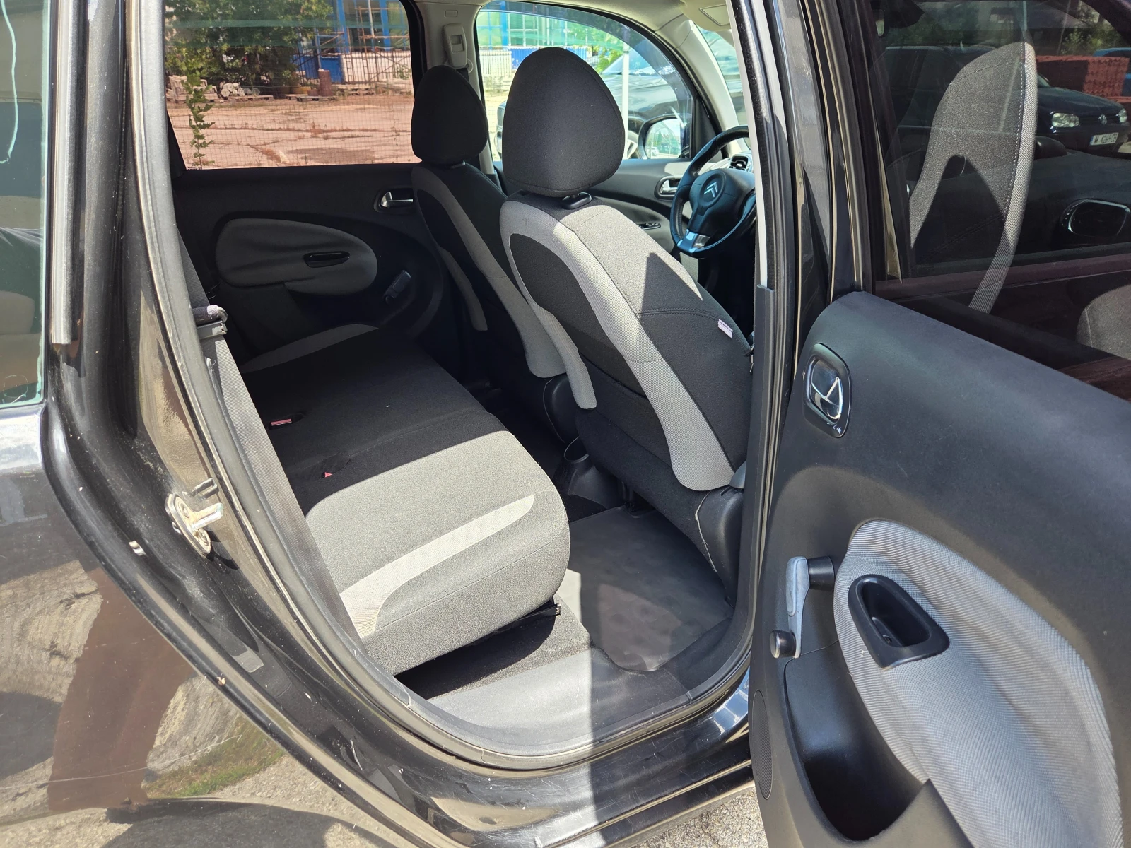 Citroen C3 Picasso Exclusiv Navi 1.6 HDI Euro4 | Mobile.bg � ����������� 12