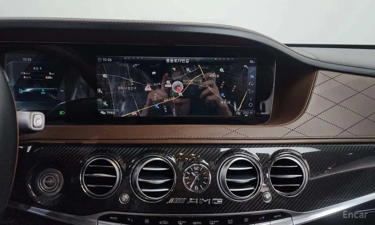 Mercedes-Benz S 63 AMG * 4MATIC+ Performance Edition * ТЕЛЕВИЗОРИ, снимка 13 - Автомобили и джипове - 55569150