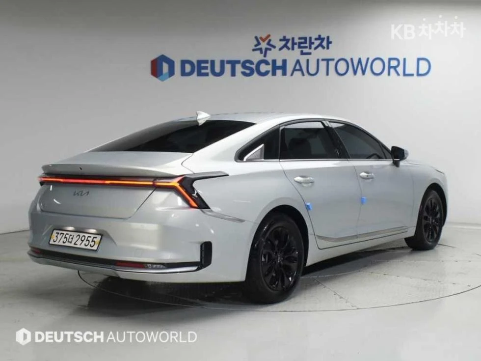 Kia K8 3.5 SIGNATURE FULL, снимка 2 - Автомобили и джипове - 55623157