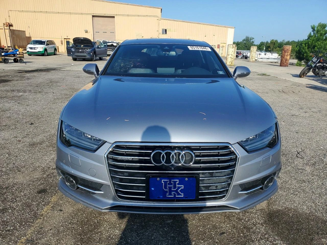 Audi A7 3.0 / Quattro / Застраховател / Run & Drive