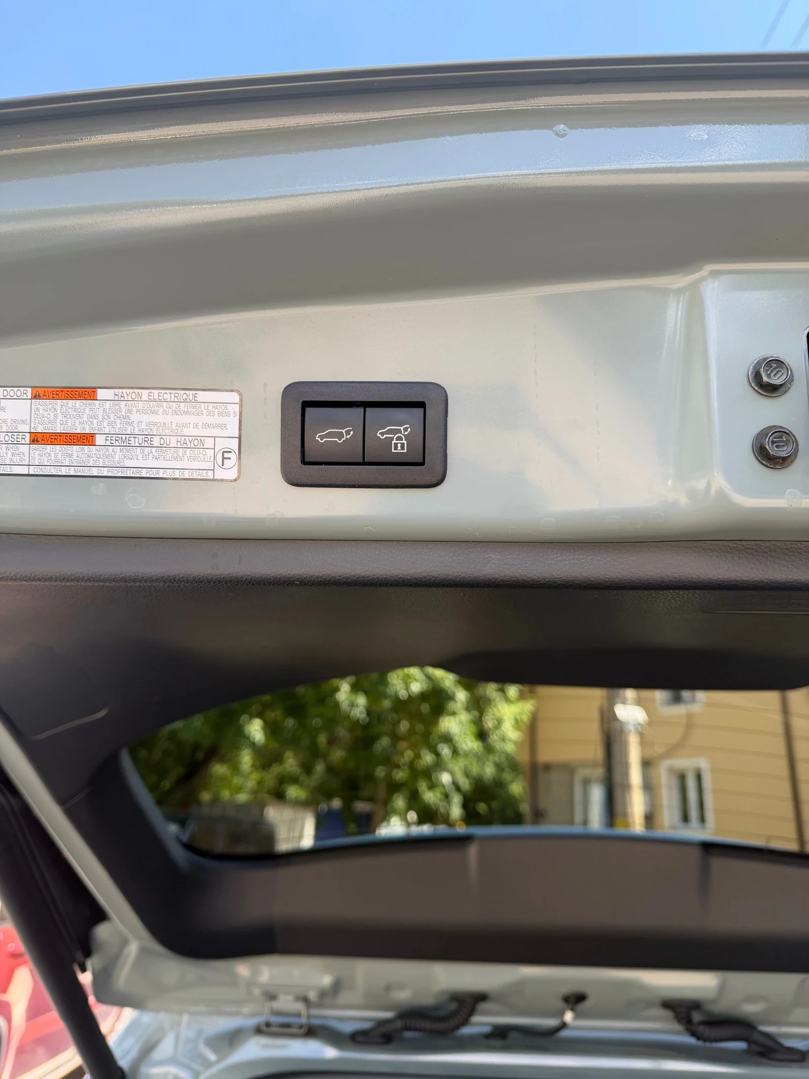 Toyota Corolla Cross Внос от Германия. 2 бр ключове, снимка 7 - Автомобили и джипове - 55962173