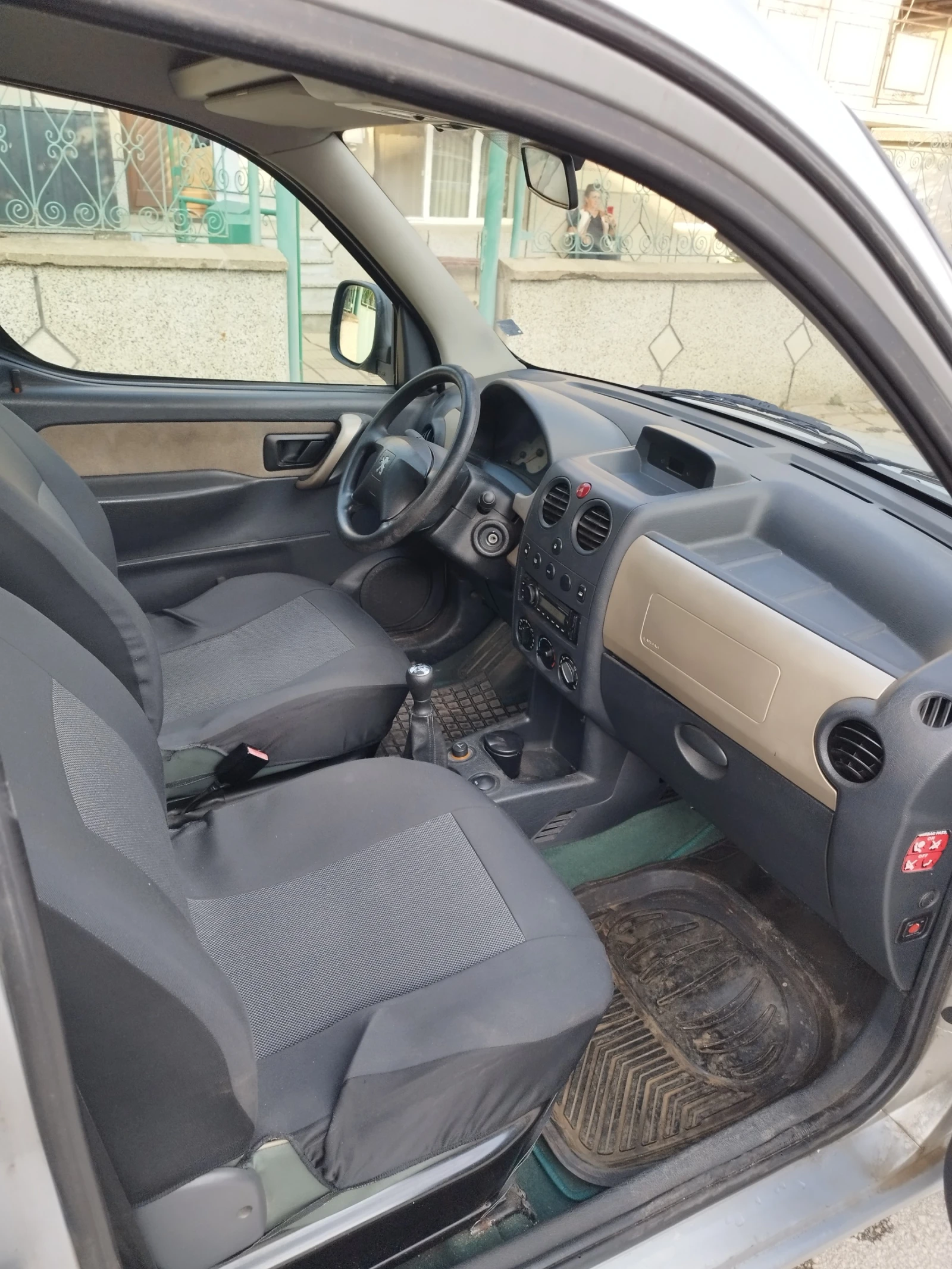 Peugeot Partner RANCH 2.0 HDI, снимка 7 - Автомобили и джипове - 56330425