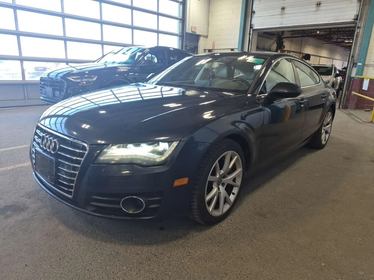 Audi A7  Quattro 3.0 Premium / CARFAX / ЦЕНА ДО БЪЛГАРИЯ