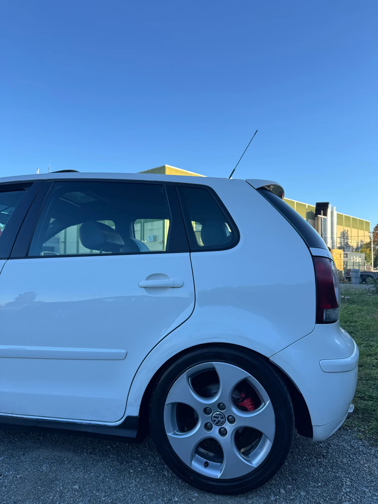 VW Polo, снимка 2 - Автомобили и джипове - 56465815