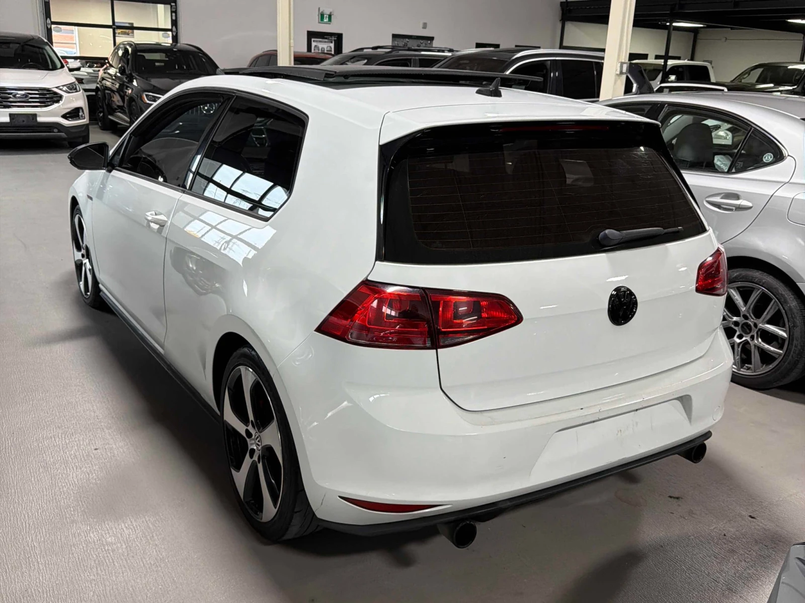 VW Golf DSG / втоКредит, снимка 4 - Автомобили и джипове - 56719790