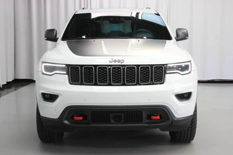 Jeep Grand cherokee TRAILHAWK 5.7 HEMI FULL екстри , снимка 2 - Автомобили и джипове - 47678872