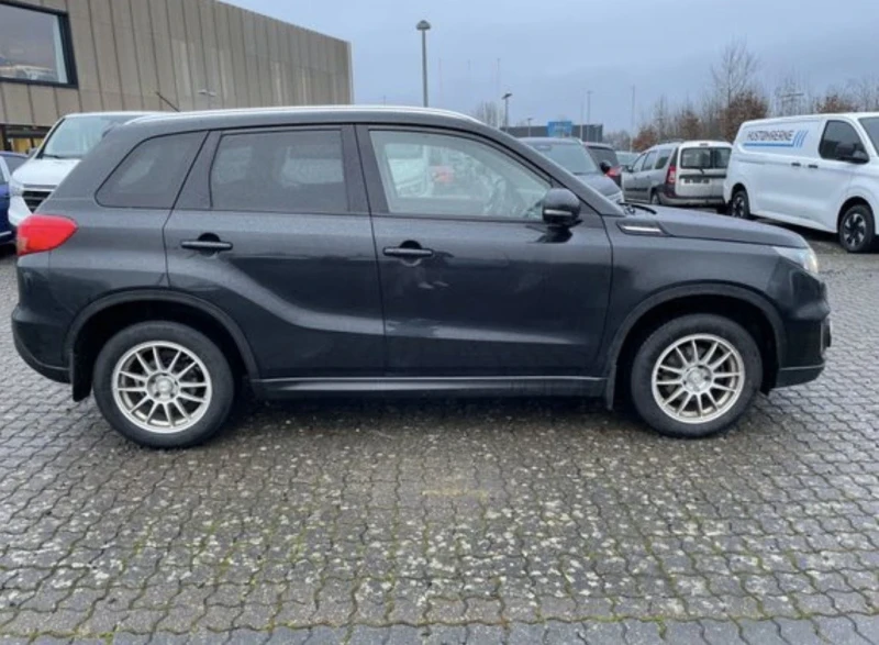 Suzuki Vitara 1.6 DDIS , снимка 4 - Автомобили и джипове - 49330942