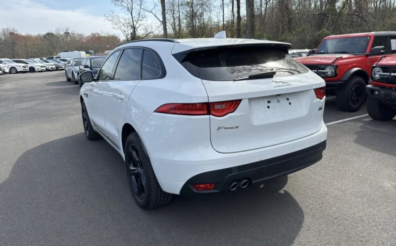 Jaguar F-PACE F-PACE R-SPORT 2 ГОДИНИ ГАРАНЦИЯ НА МОТОРА, снимка 3 - Автомобили и джипове - 52537057