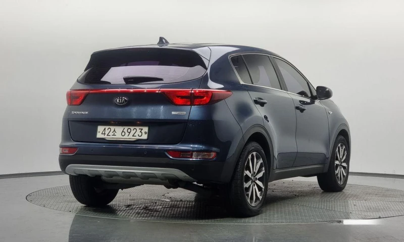 Kia Sportage Diesel 2wd Trendy  * НАЙ-ДОБРА ЦЕНА В БЪЛГАРИЯ* , снимка 2 - Автомобили и джипове - 52035023