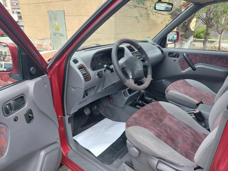 Nissan Terrano 7-МЕСТЕН-КЛИМАТИК-ТОП СЪСТОЯНИЕ, снимка 9 - Автомобили и джипове - 52322712
