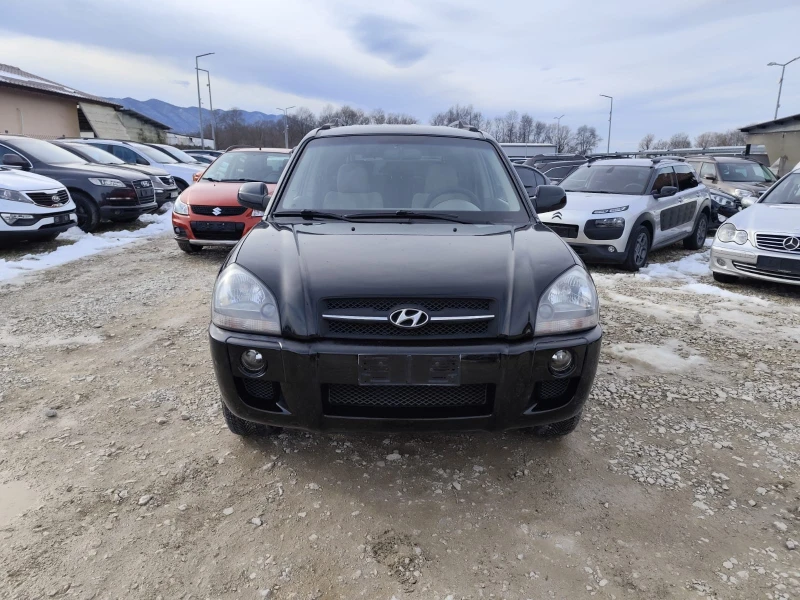 Hyundai Tucson 2.0 дизел 4х4 Италия, снимка 2 - Автомобили и джипове - 53594478
