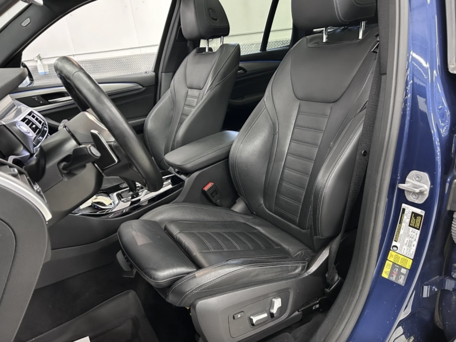 BMW X3 2021 BMW X3 xDrive30e M Sport package - изображение 6