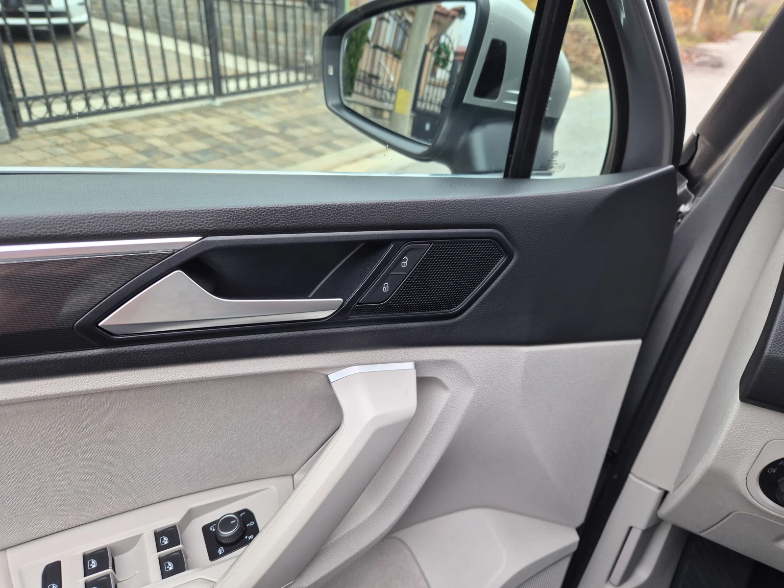 VW Tiguan 2.0D/Rline  | Mobile.bg   17