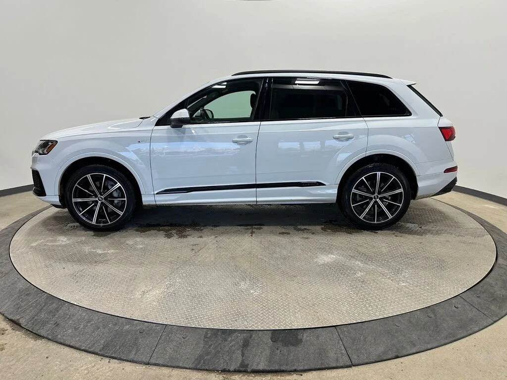 Audi Q7 Komfort* 55 TFSI* АвтоКредит* (ЦЕНА ДО БГ), снимка 6 - Автомобили и джипове - 54001432